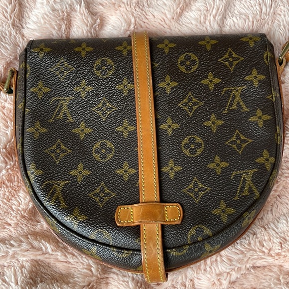 Louis Vuitton Chantilly Monogram Bag - 100% Authentic - Picture 3 of 13